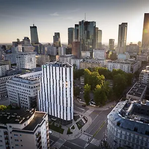 - Centre By Ihg Varšava